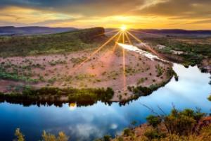 蓝鲸体育app-迪马：那不勒斯仍在谈胡安卢，关键问题在于二转分成比例