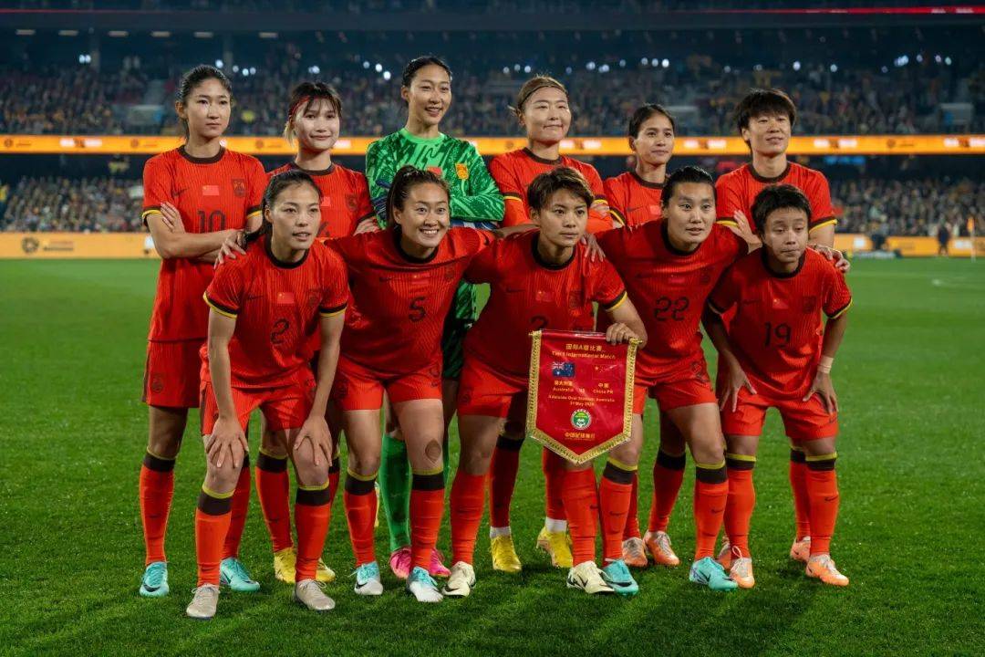 关于体育盛宴上演：女足华丽回合取胜夺冠的信息