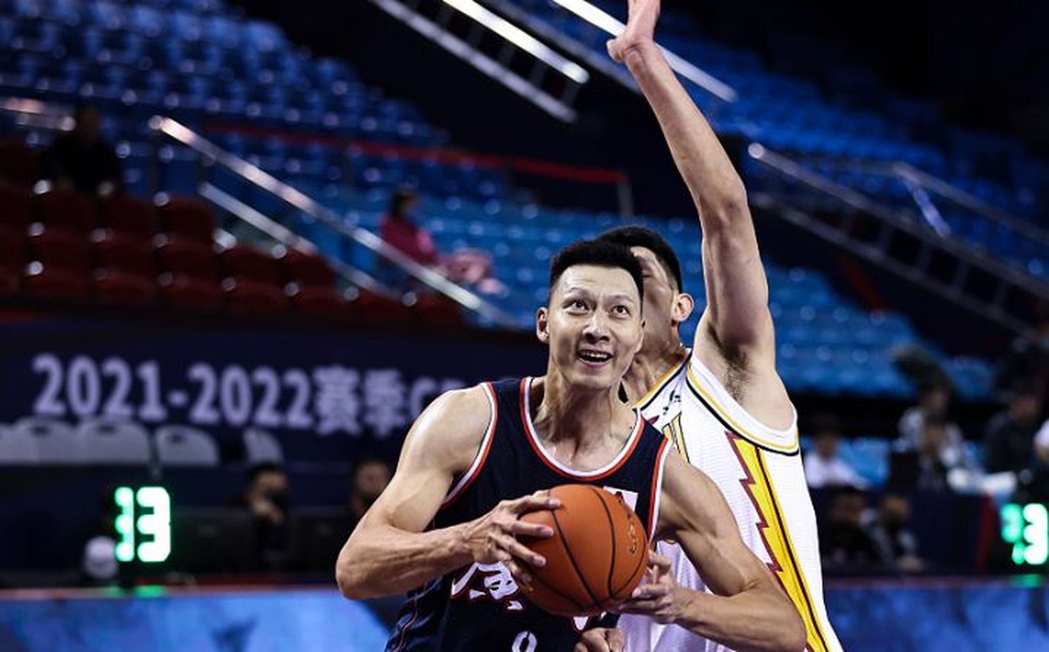 广东男篮成功逆转，战胜山西队